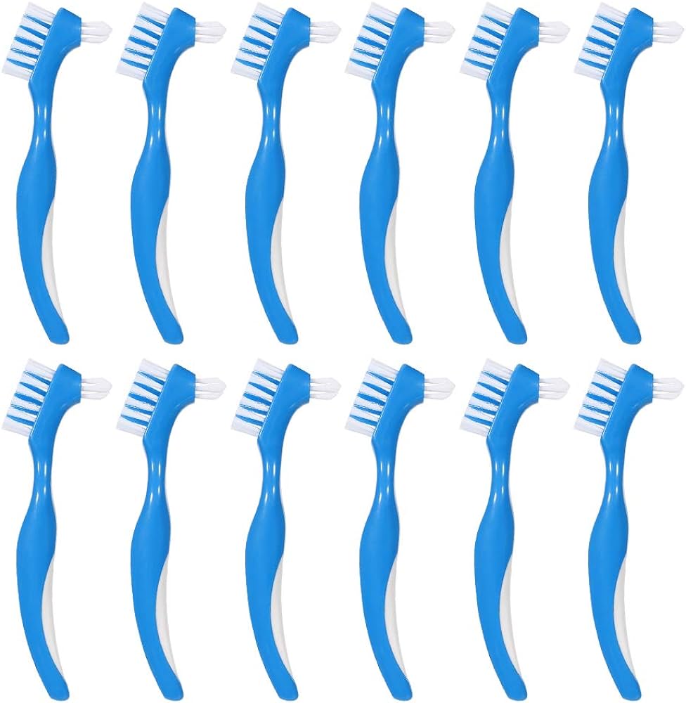 DENTURE BRUSH